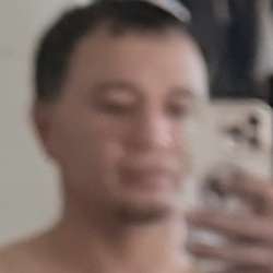 Gabrielstrokes's Chat & Dating Profile