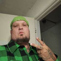 Lildickin817's Chat & Dating Profile